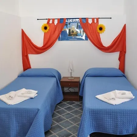 Case Albergo Al Cortiletto Licata Room photo